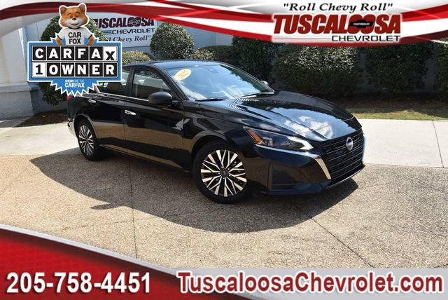 Used 2025 Nissan Altima 2.5 SV