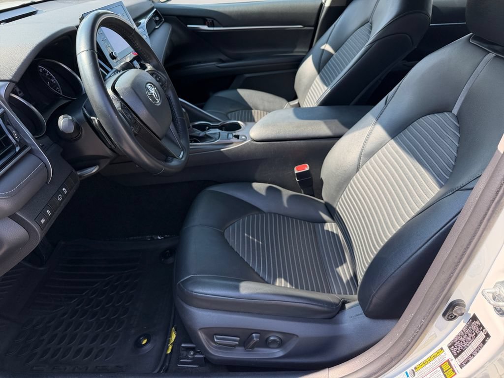 Used 2021 Toyota Camry SE AWD/4WD image 22