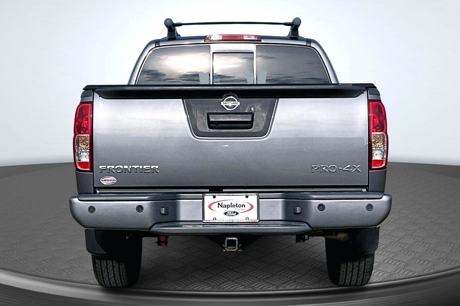 Used 2019 Nissan Frontier PRO-4X image 4