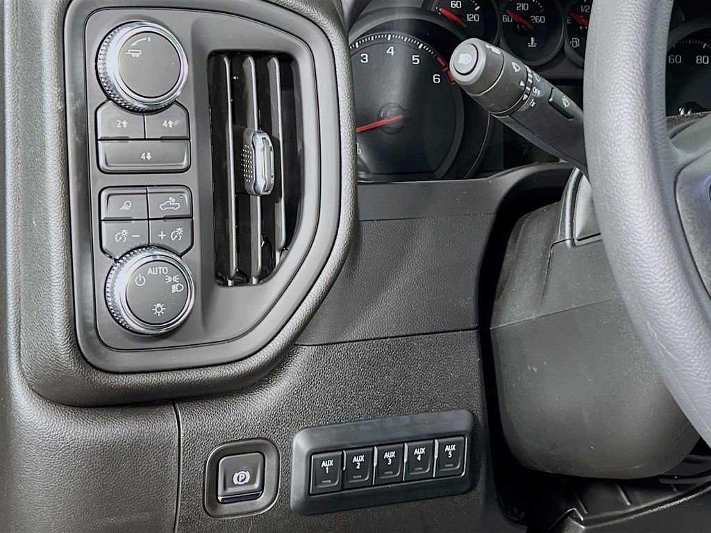 New 2026 GMC Sierra 3500 Pro AWD/4WD image 10