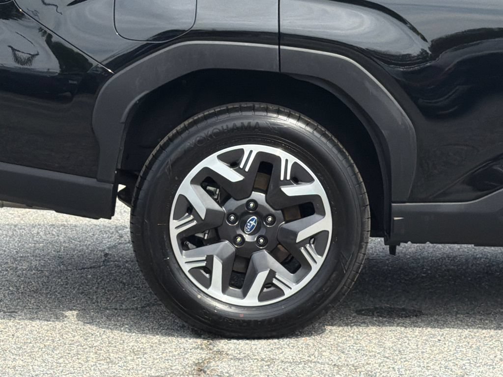 Certified 2026 Subaru Forester Premium AWD/4WD image 6