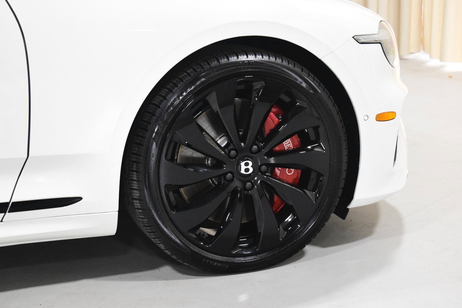 New 2026 Bentley Continental GTC image 7