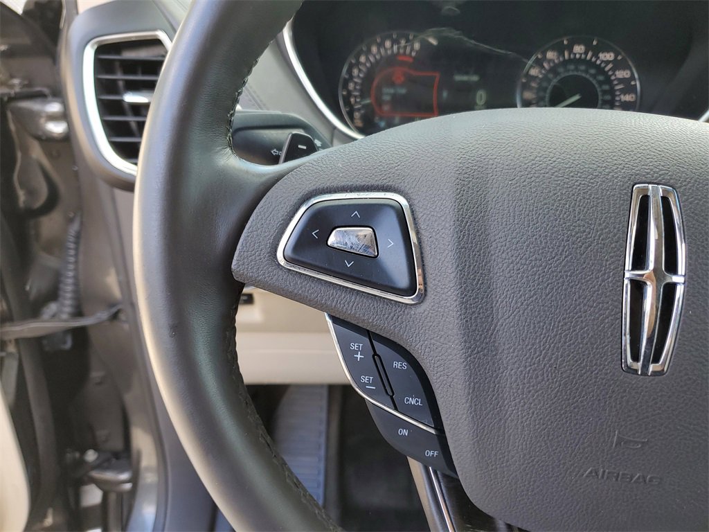 Used 2018 Lincoln MKX Reserve w/ Lincoln MKX Climate Package image 24