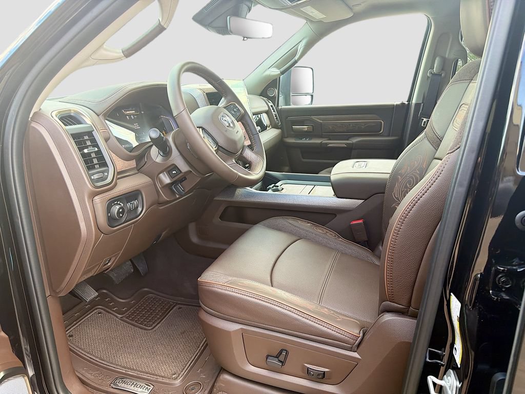 New 2026 RAM 2500 Limited AWD/4WD image 25