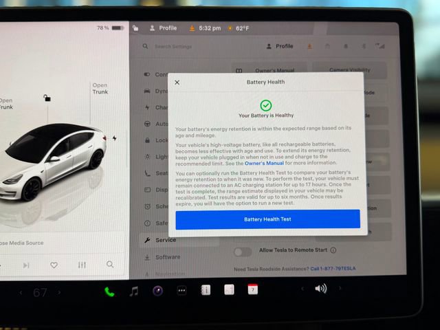 Used 2022 Tesla Model 3 Performance image 28