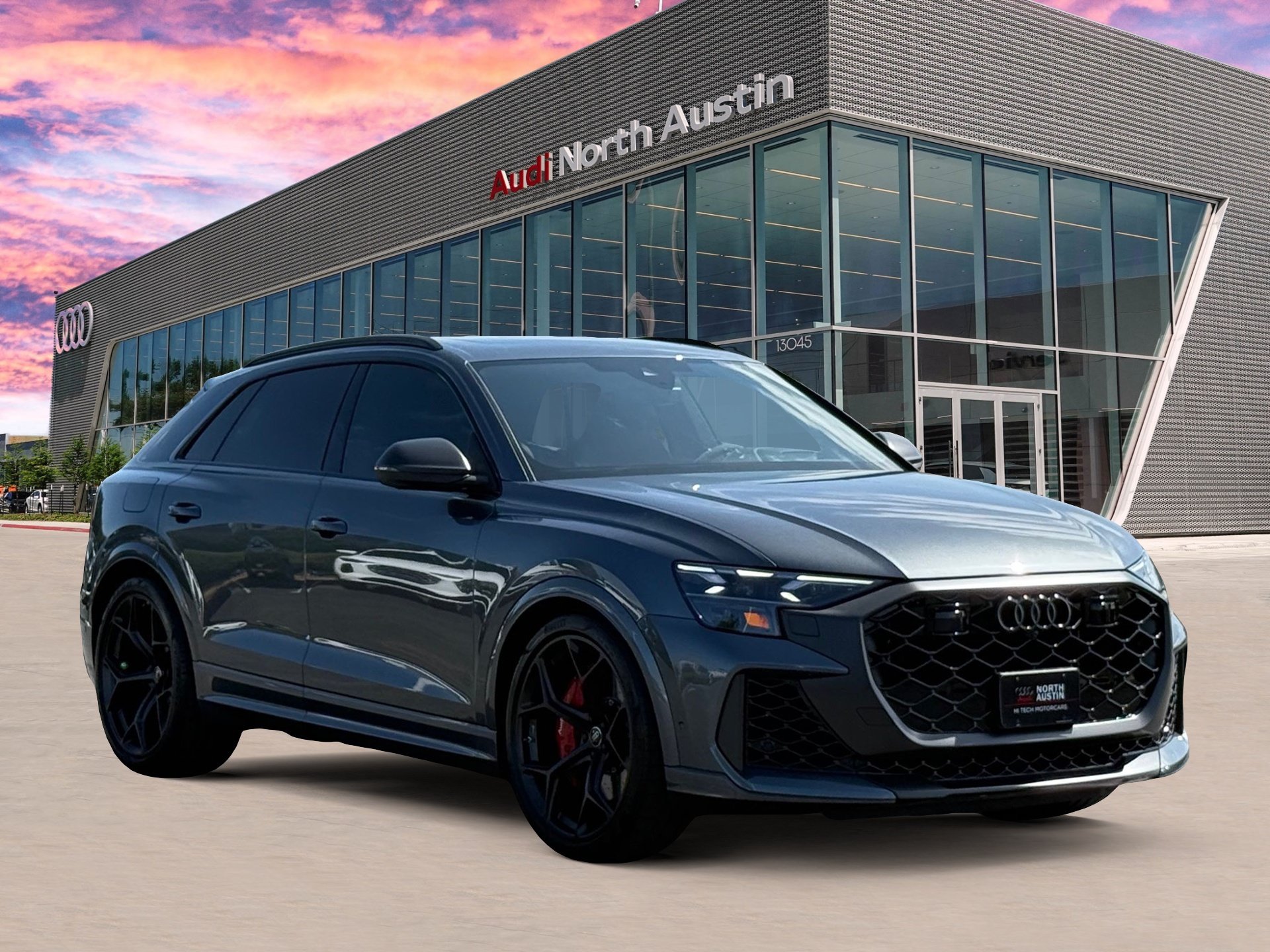 Used 2025 Audi RS Q8 performance AWD/4WD image 5