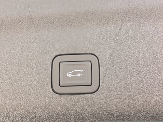New 2026 GMC Yukon Denali w/ Denali Reserve Package RWD image 15