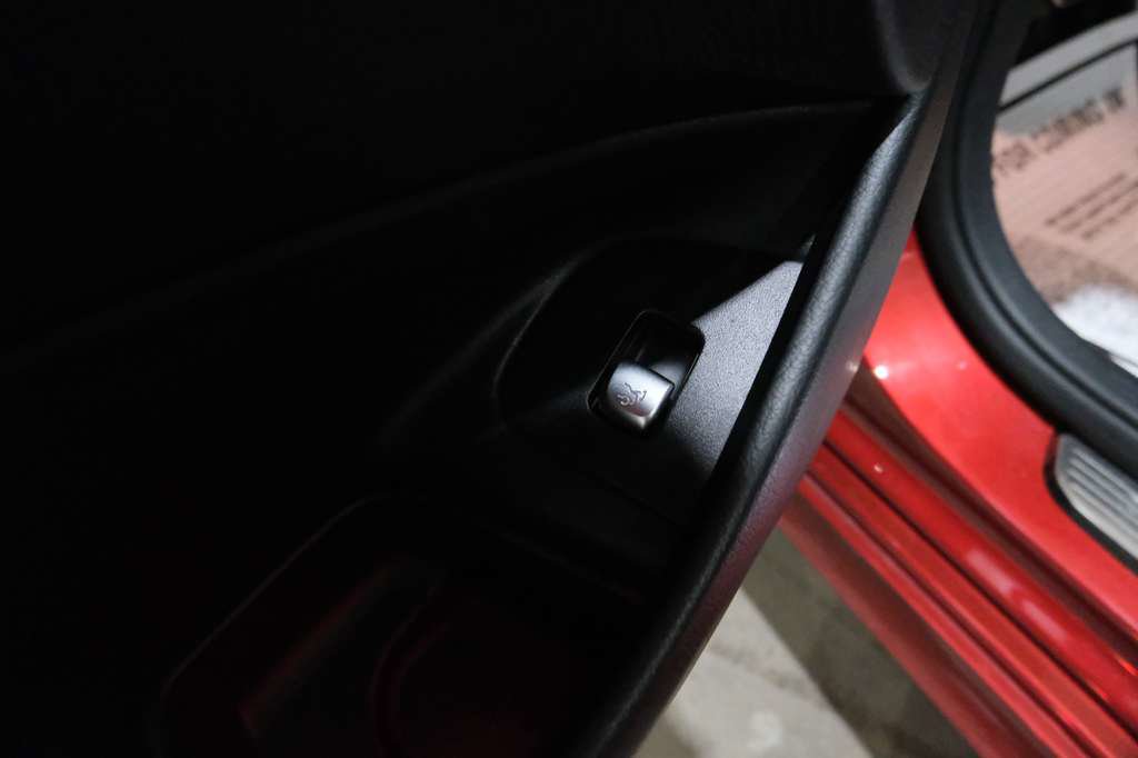 Used 2018 Mercedes-Benz E 43 AMG 4MATIC Sedan image 23