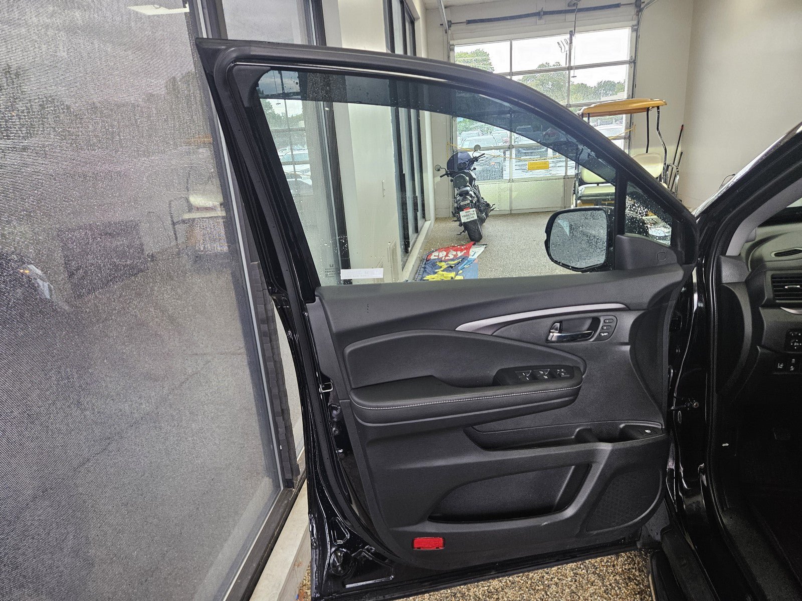 Used 2025 Honda Ridgeline RTL image 19
