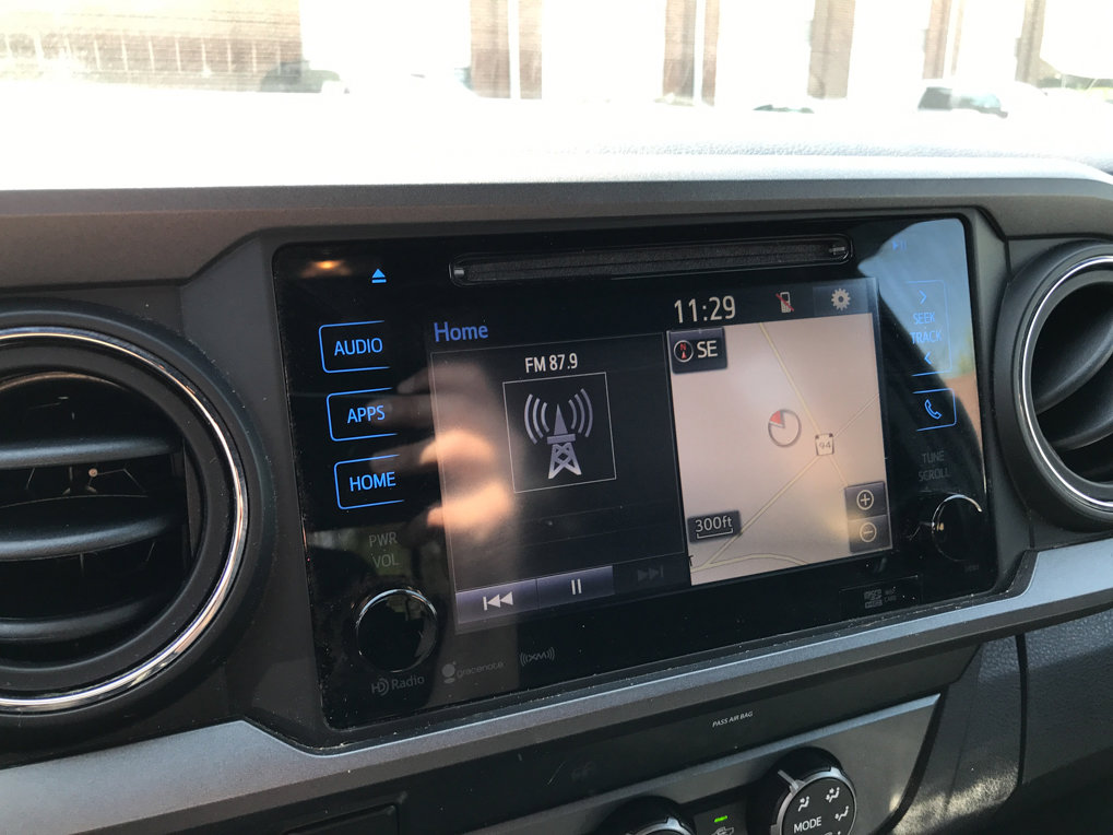 Used 2019 Toyota Tacoma TRD Sport AWD/4WD image 17