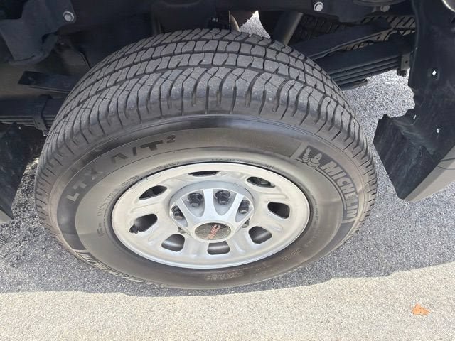 Used 2025 GMC Sierra 3500 Pro AWD/4WD image 11