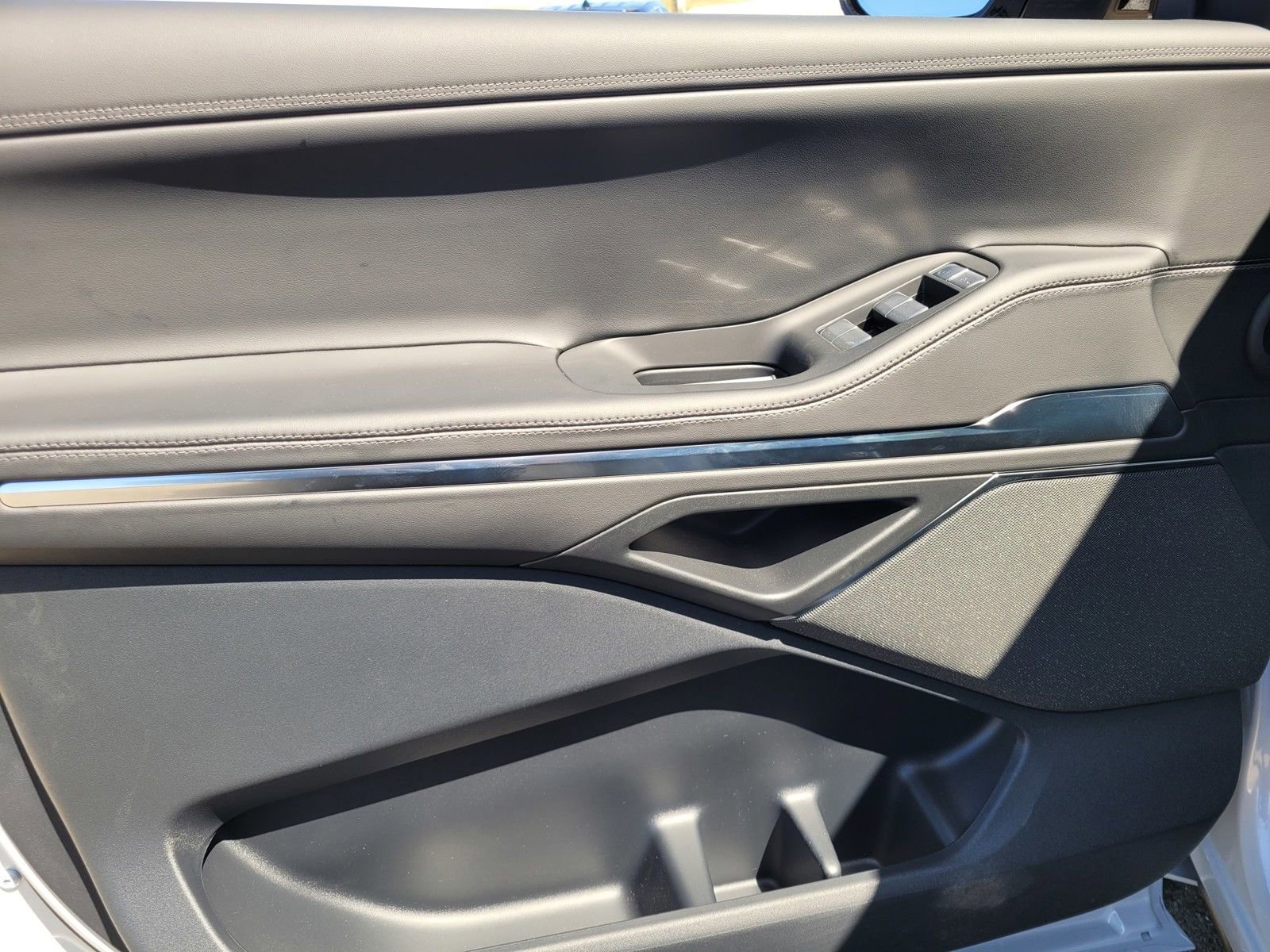 New 2026 Lincoln Navigator L Reserve AWD/4WD image 10