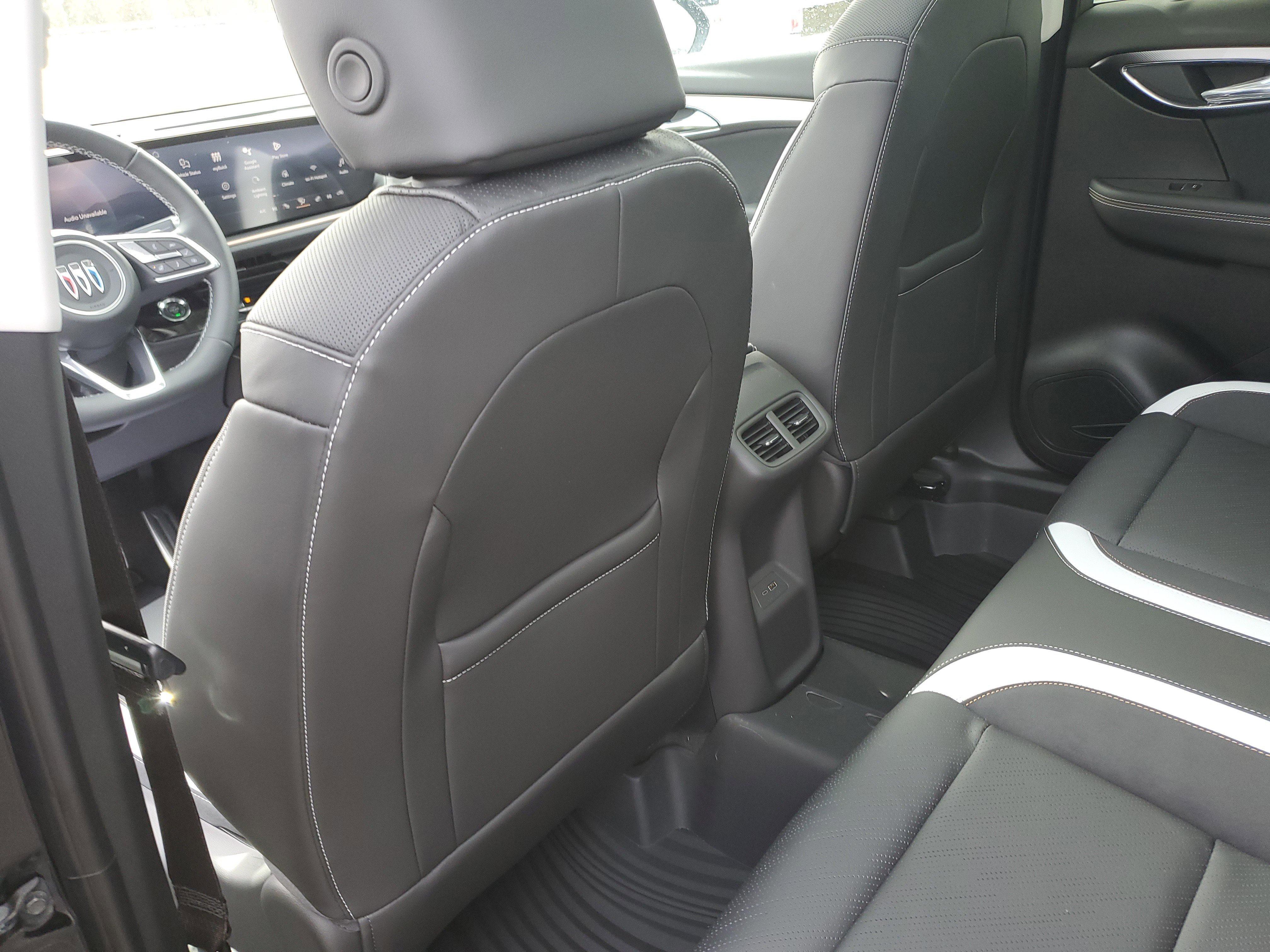 New 2026 Buick Envision Sport Touring AWD/4WD image 32