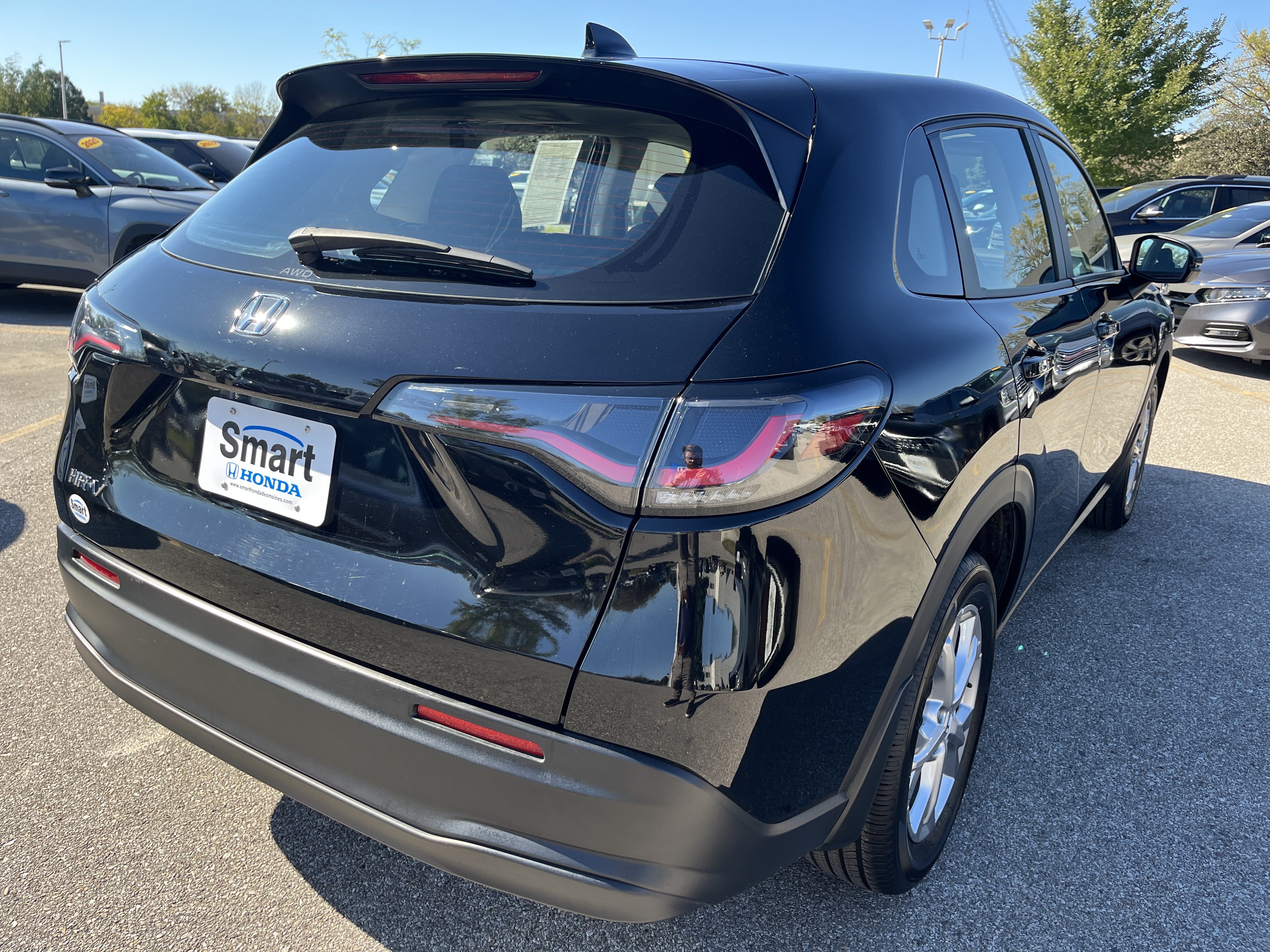 Certified 2025 Honda HR-V LX image 5