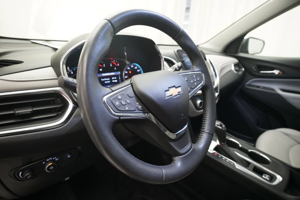 Used 2020 Chevrolet Equinox Premier w/ LPO, Floor Liner Package FWD image 8