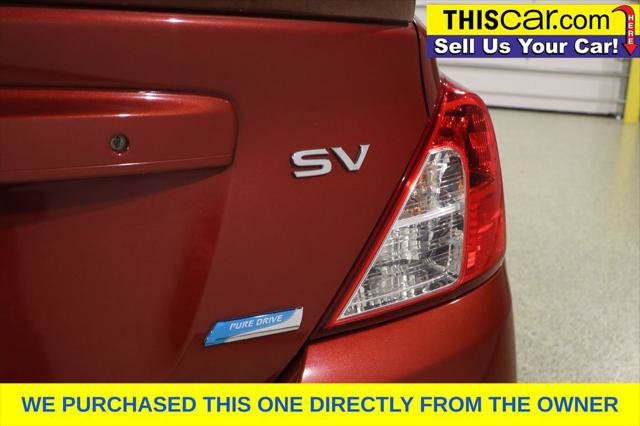 Used 2016 Nissan Versa SV FWD image 12