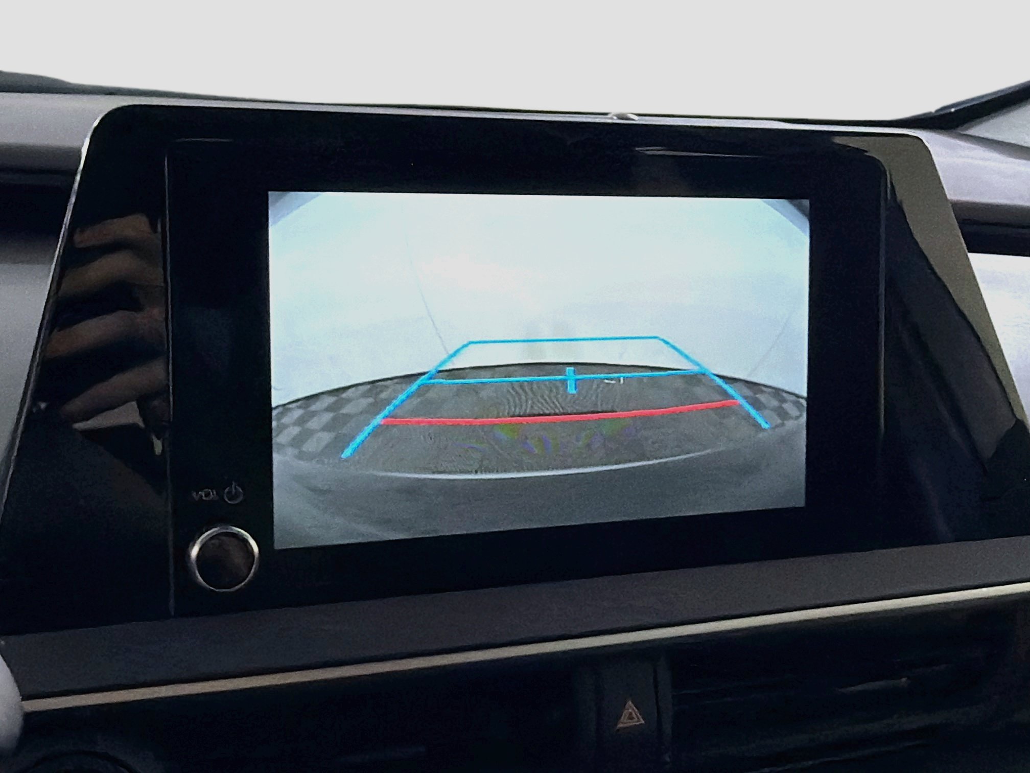 Used 2026 Toyota Prius LE FWD image 23