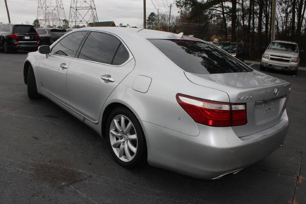 Used 2007 Lexus LS 460 L RWD image 4