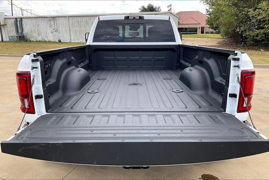 New 2026 RAM 3500 Tradesman AWD/4WD image 21