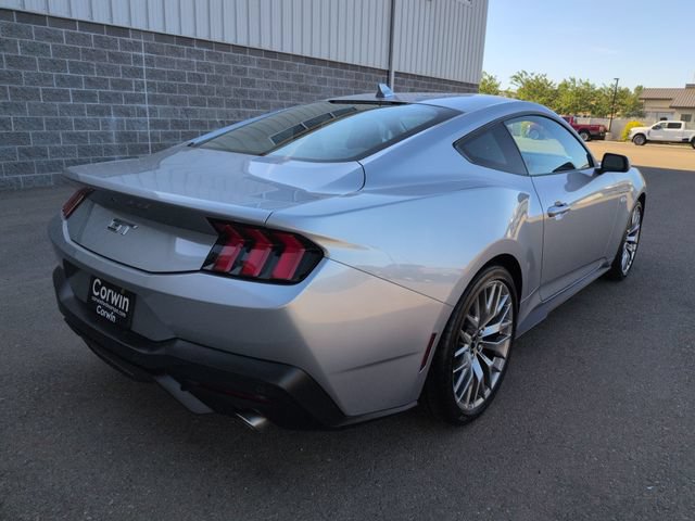 Certified 2025 Ford Mustang GT Premium RWD image 3