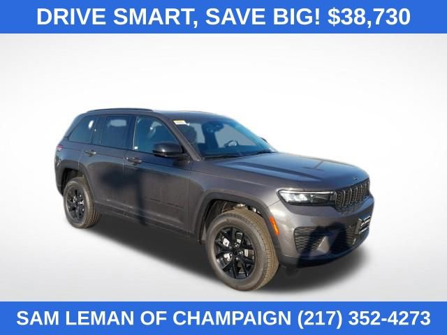 New 2025 Jeep Grand Cherokee Laredo image 1