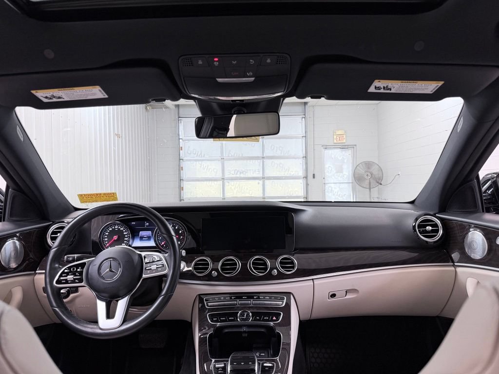 Used 2019 Mercedes-Benz E 300 image 31