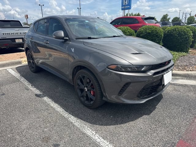 Used 2024 Dodge Hornet R/T Plus w/ Track Pack AWD/4WD image 4