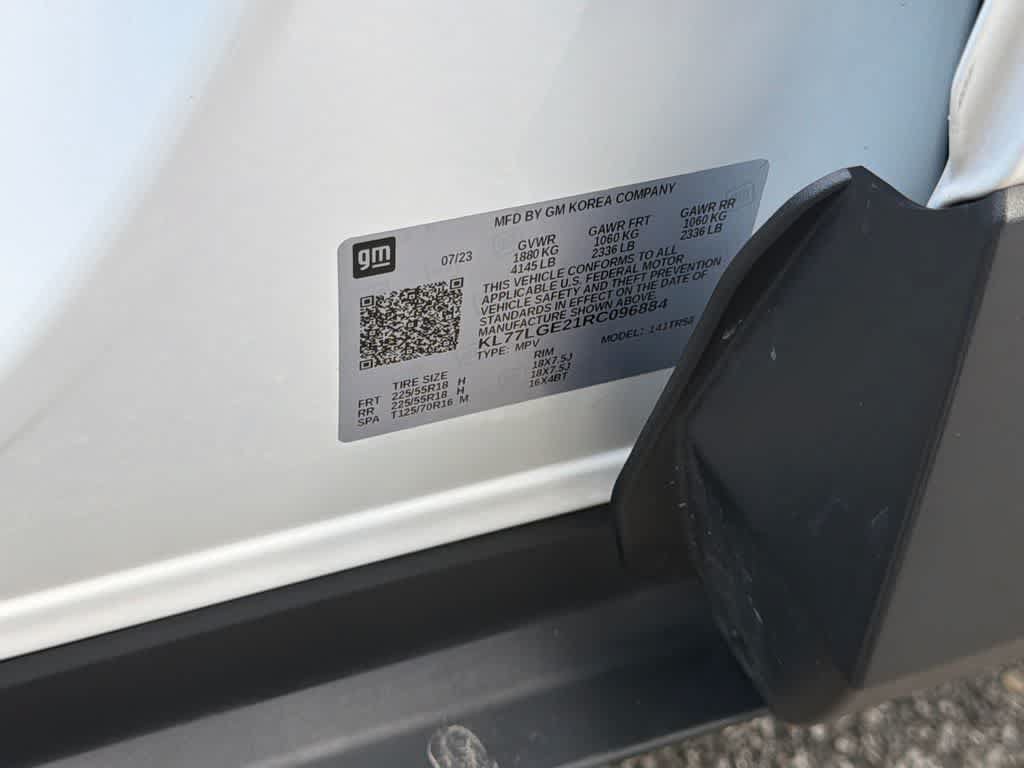 Used 2024 Chevrolet Trax RS w/ Driver Confidence Package FWD image 31