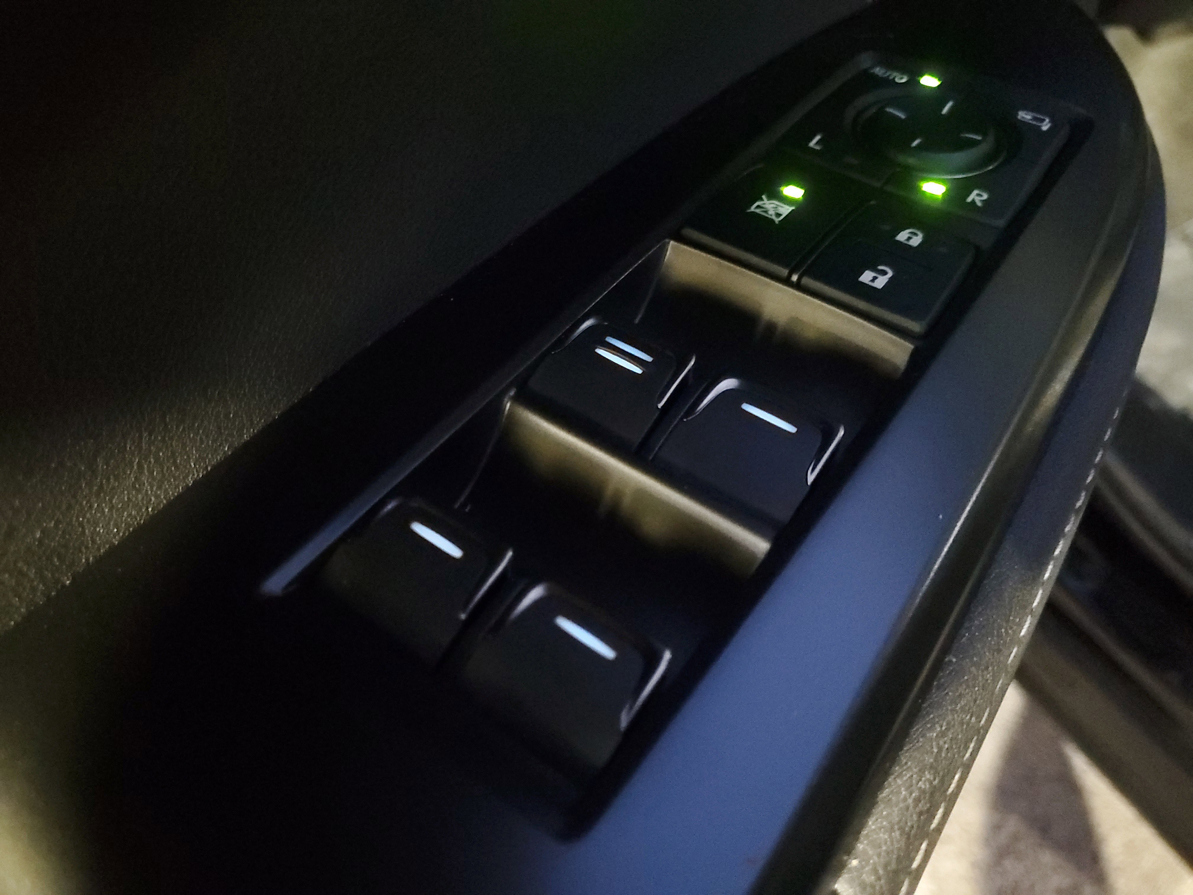 Certified 2025 Lexus NX 250 FWD w/ Premium Package image 19