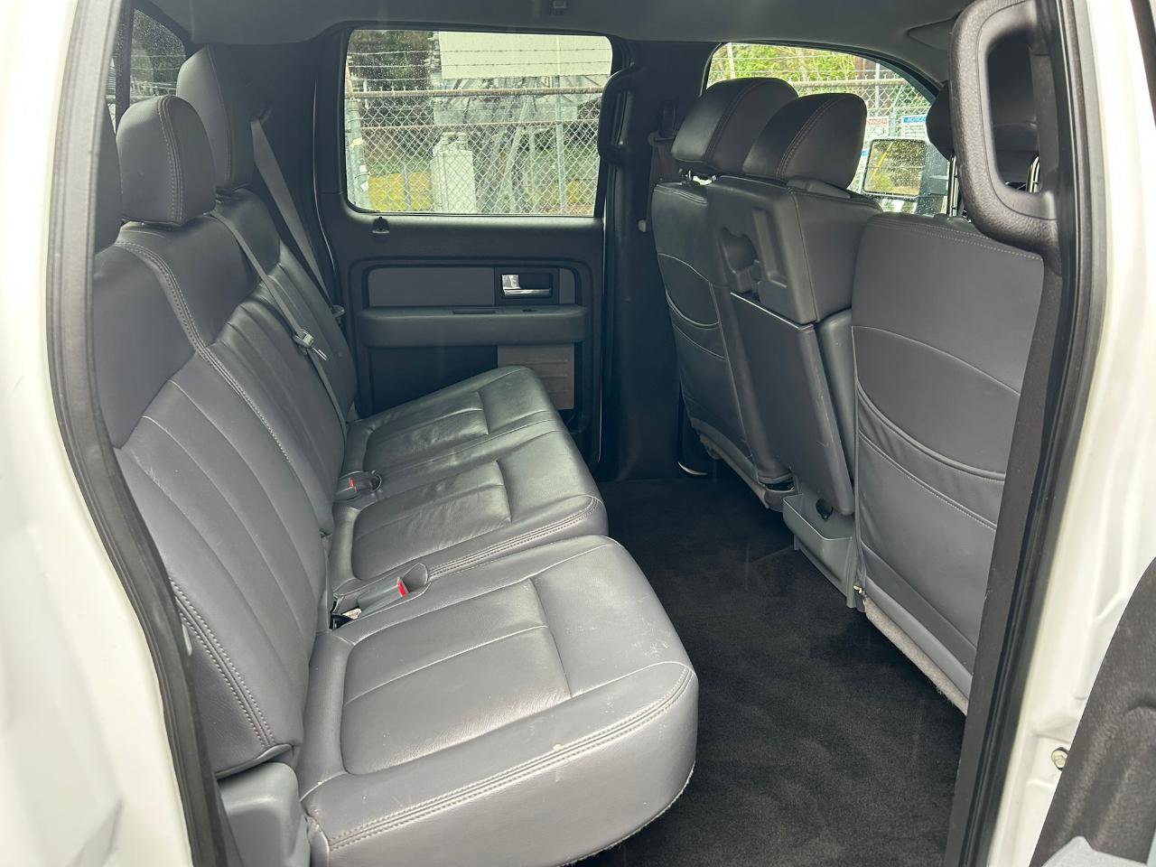 Used 2012 Ford F150 XLT w/ XTR Pkg image 12