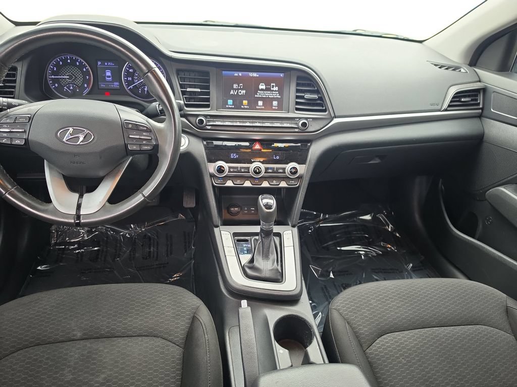 Used 2020 Hyundai Elantra Value Edition w/ Cargo Package (C1) FWD image 13