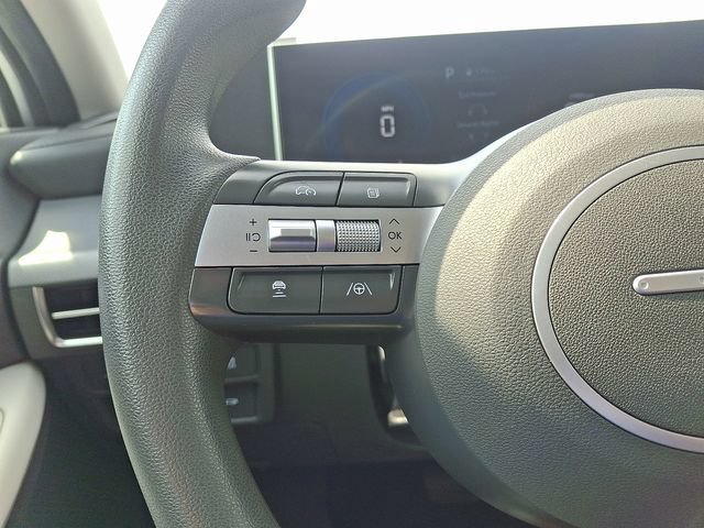 Used 2025 Hyundai Sonata SEL FWD image 21