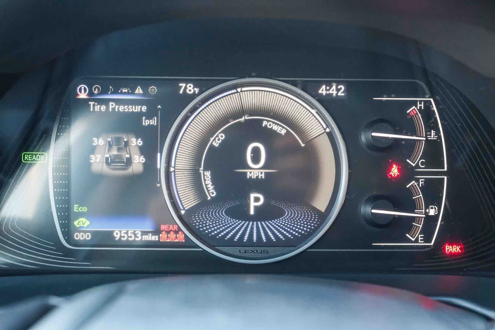 Used 2025 Lexus ES 300h w/ Premium Package FWD image 25