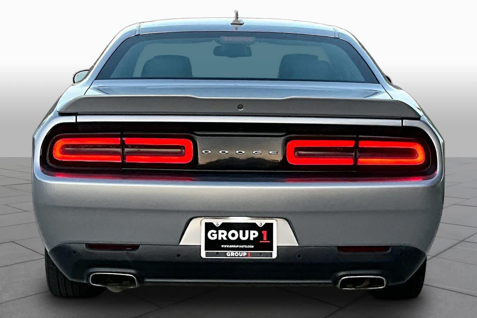 Used 2018 Dodge Challenger SXT Plus RWD image 5