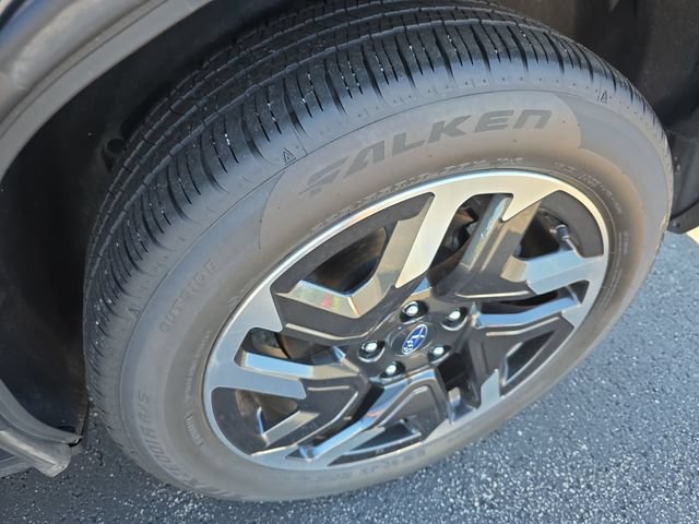 Used 2025 Subaru Forester Limited AWD/4WD image 23