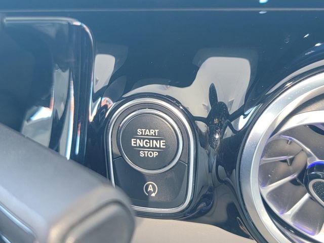 Used 2024 Mercedes-Benz GLA 250 w/ Exclusive Package image 19