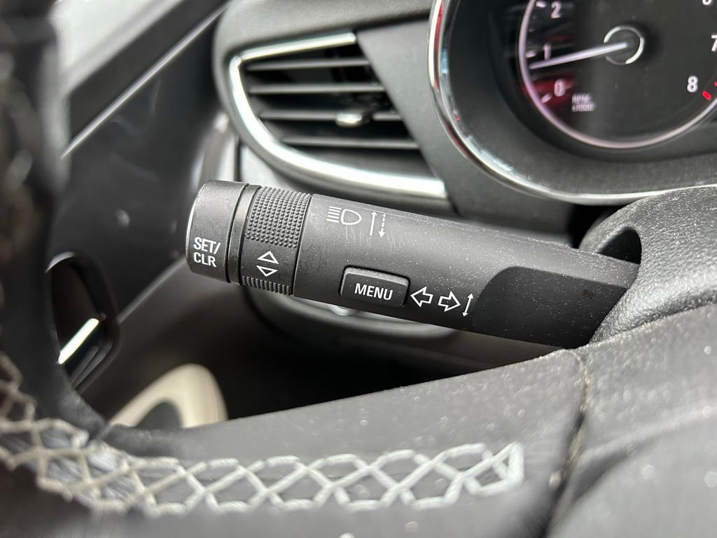 Used 2019 Buick Encore Preferred AWD/4WD image 23