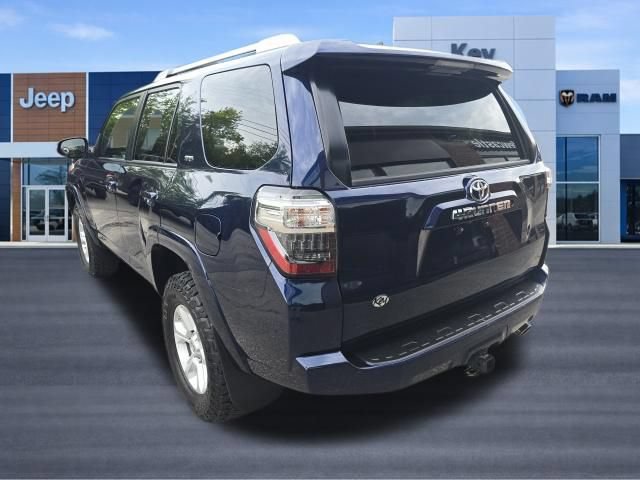 Used 2016 Toyota 4Runner SR5 AWD/4WD image 7