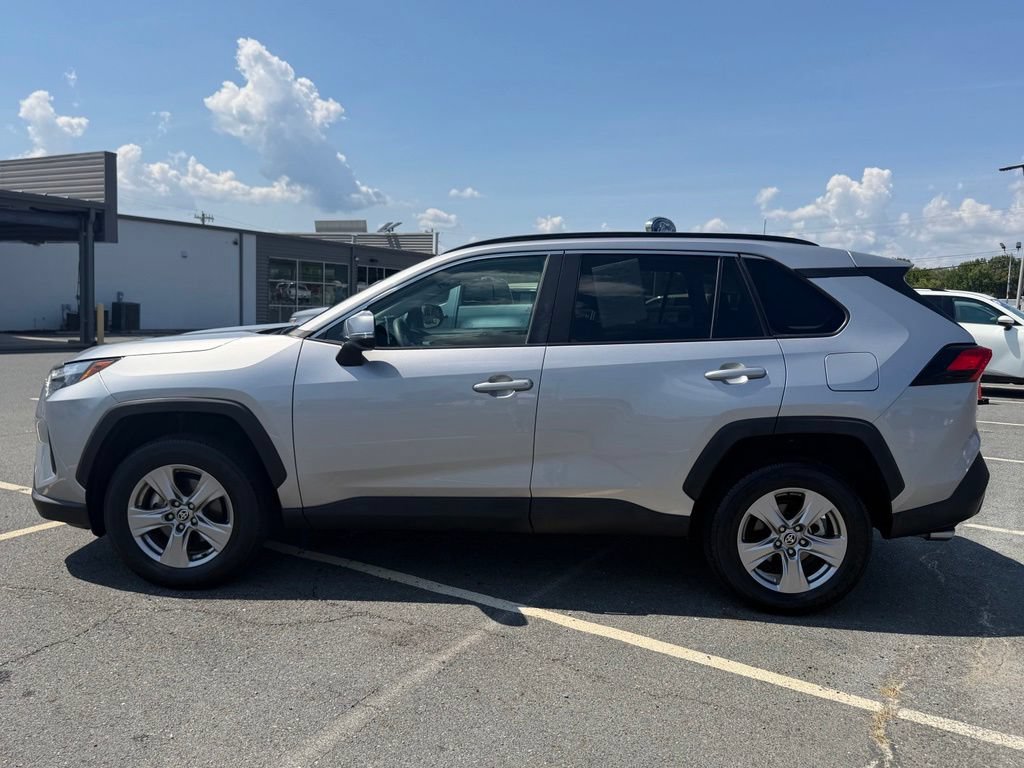 Used 2023 Toyota RAV4 XLE FWD image 7