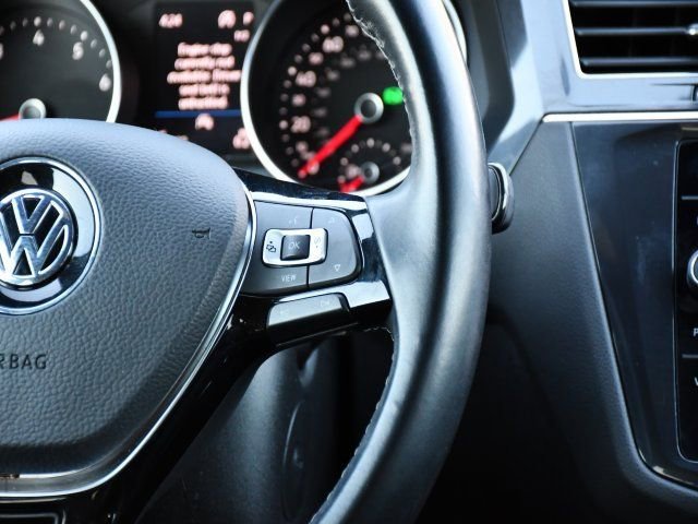 Used 2020 Volkswagen Tiguan SE R-Line AWD/4WD image 22