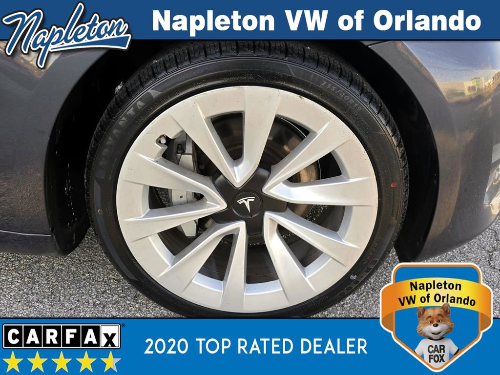 Used 2023 Tesla Model 3 Standard Range image 8