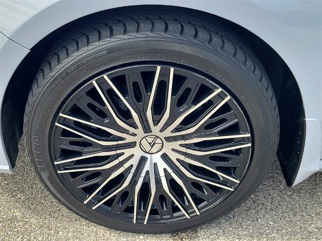 Certified 2023 Nissan Altima 2.5 SR w/ SR Premium Package image 12