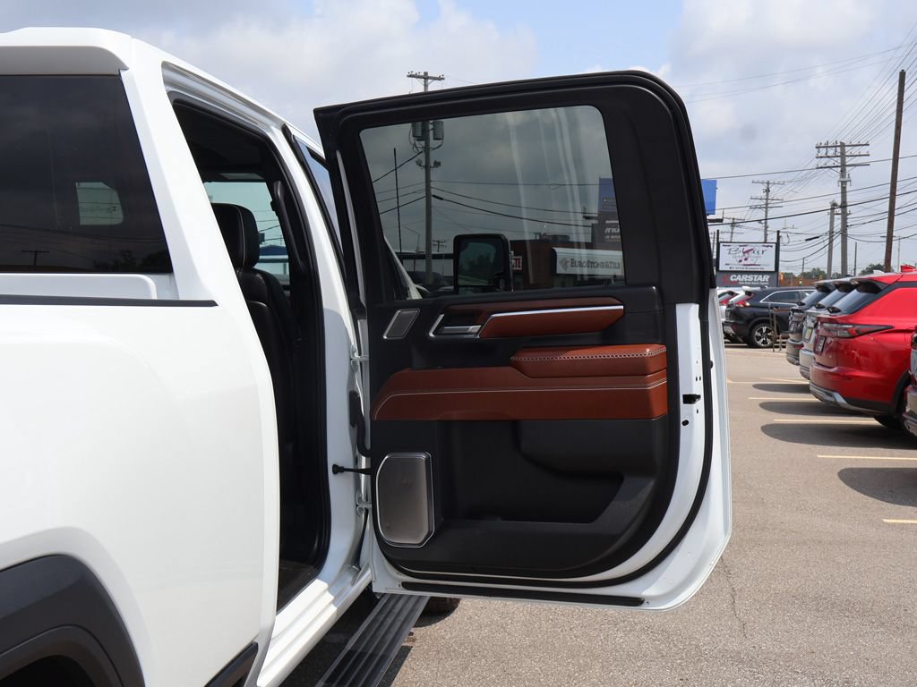 Used 2024 GMC Sierra 2500 Denali Ultimate w/ LPO, GMC Protection Package AWD/4WD image 26