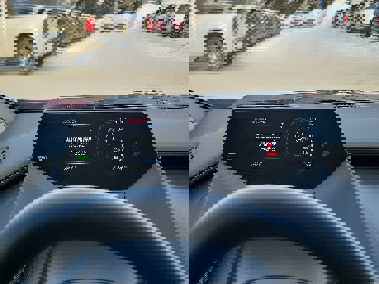 Used 2024 Toyota Prius XLE image 15