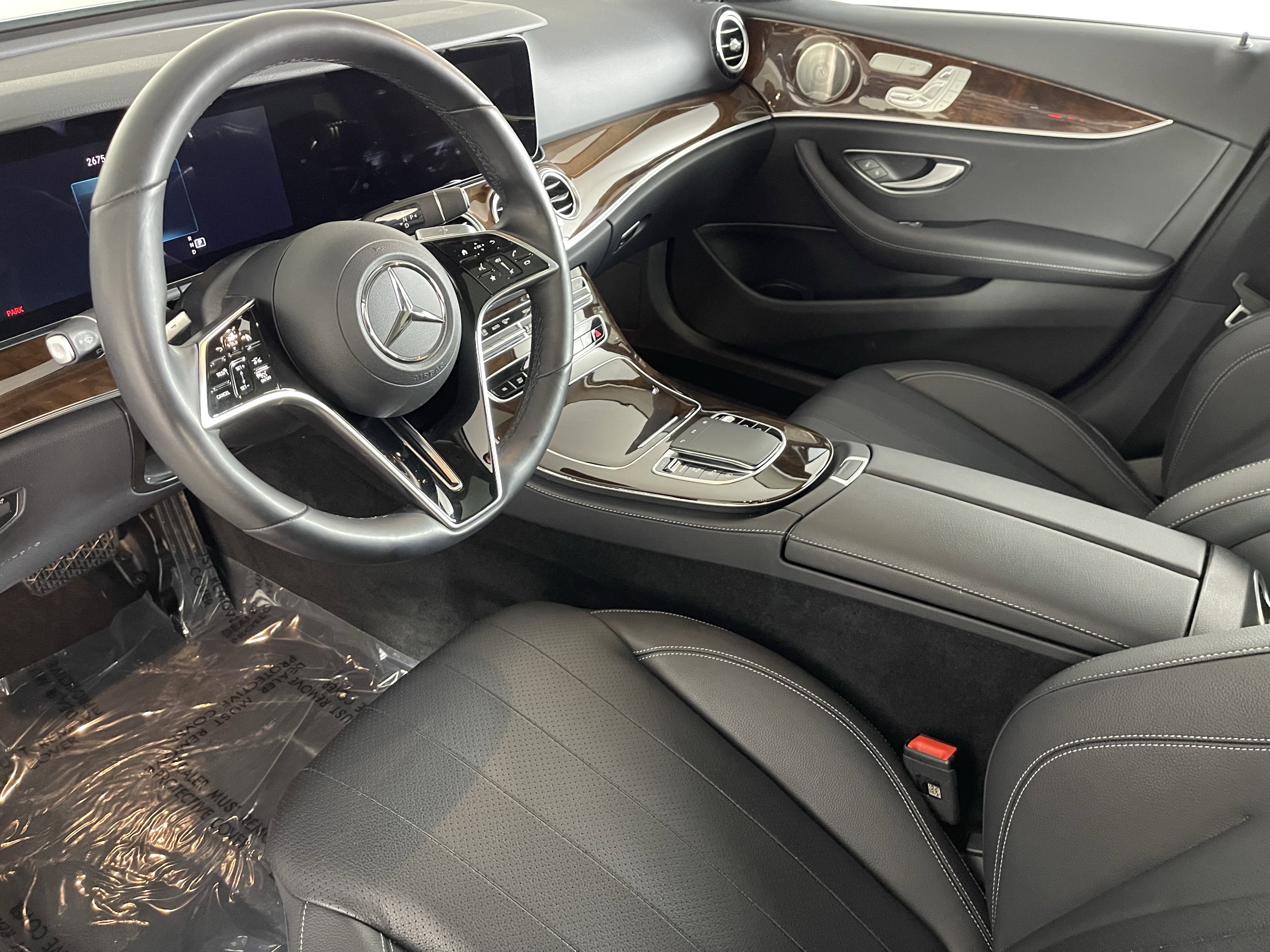 Used 2023 Mercedes-Benz E 450 4MATIC Sedan image 11