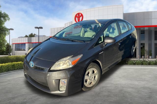 Used 2010 Toyota Prius Five image 2