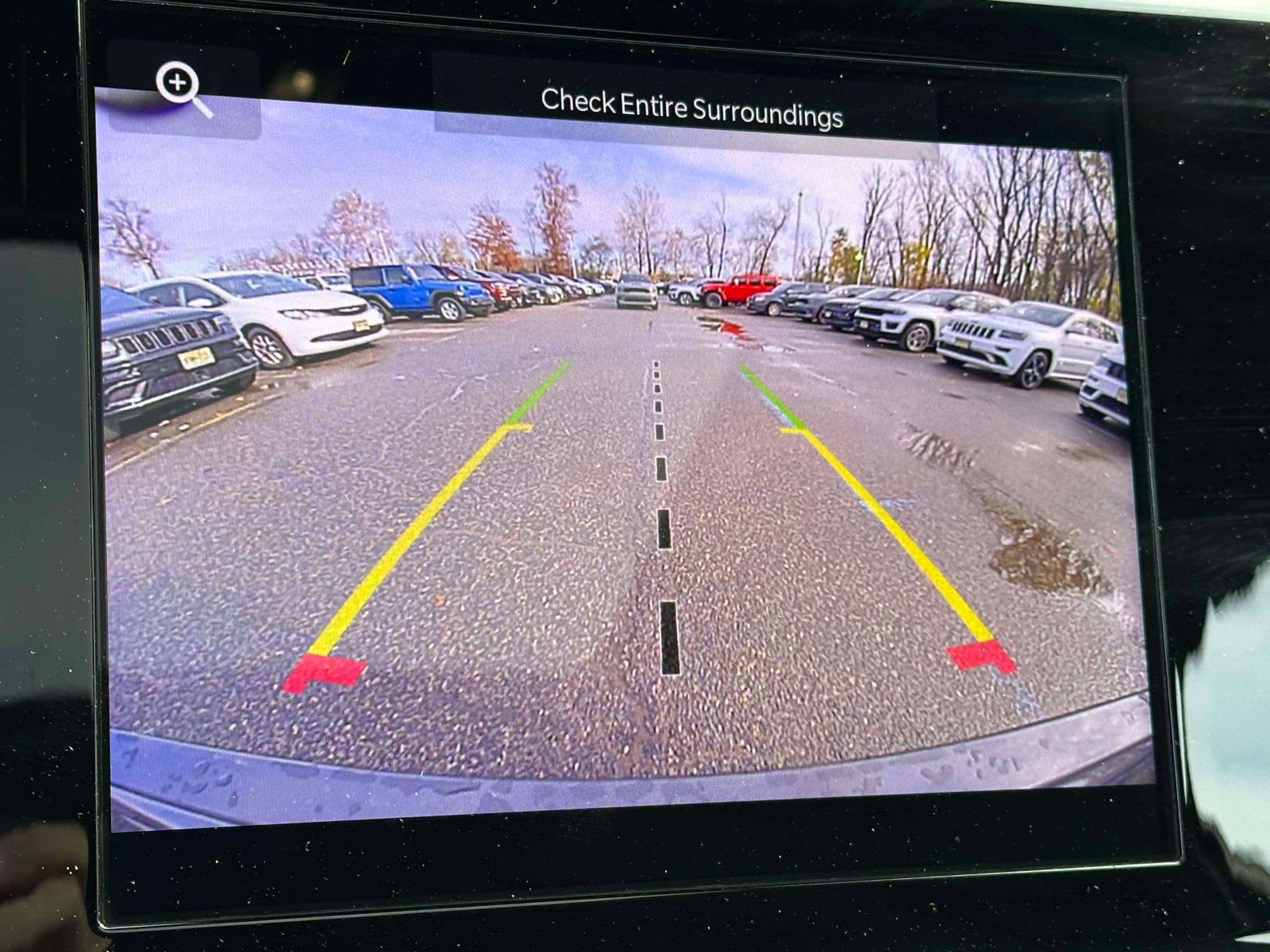 Used 2024 Jeep Grand Cherokee Altitude image 27