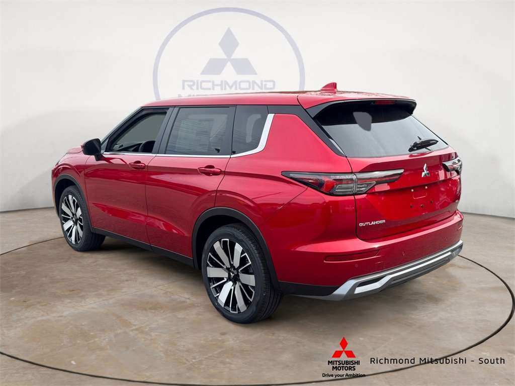 New 2025 Mitsubishi Outlander SE image 5