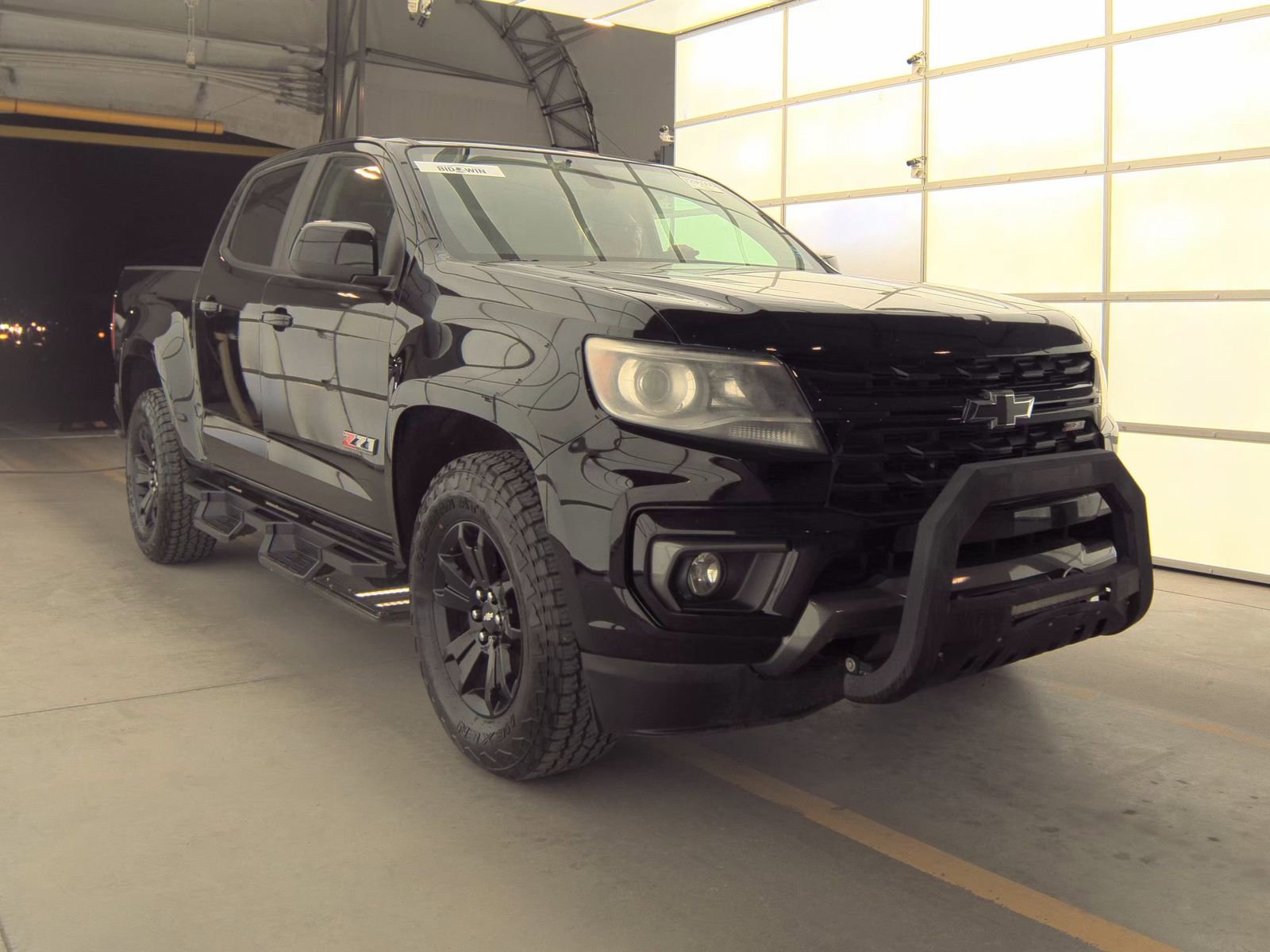 Used 2021 Chevrolet Colorado Z71 w/ Z71 Midnight Edition image 4