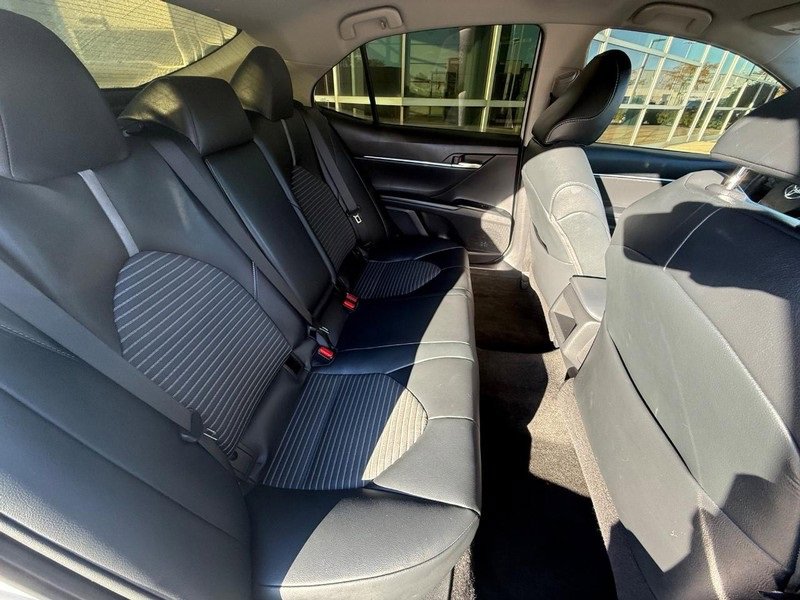 Used 2019 Toyota Camry SE image 10